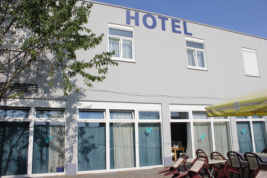 ריינפלדן Hotel Rheinbruecke מראה חיצוני תמונה